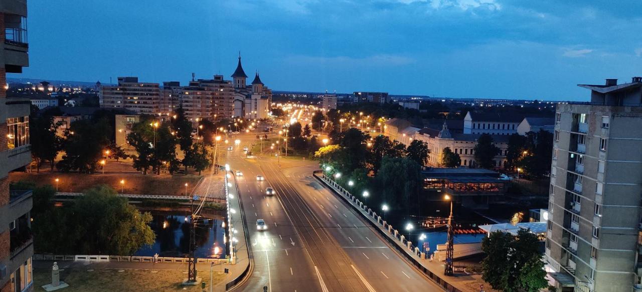 Over The City Oradea Εξωτερικό φωτογραφία